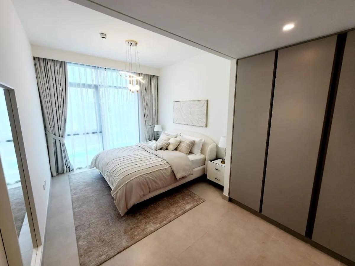 2-Bedrooms Apartment Experience Luxury Living At Creek Palace Dubai Emirados Árabes Unidos