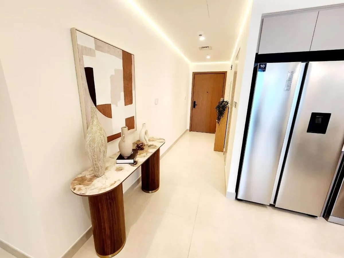 2-Bedrooms Apartment Experience Luxury Living At Creek Palace Dubai 0*,