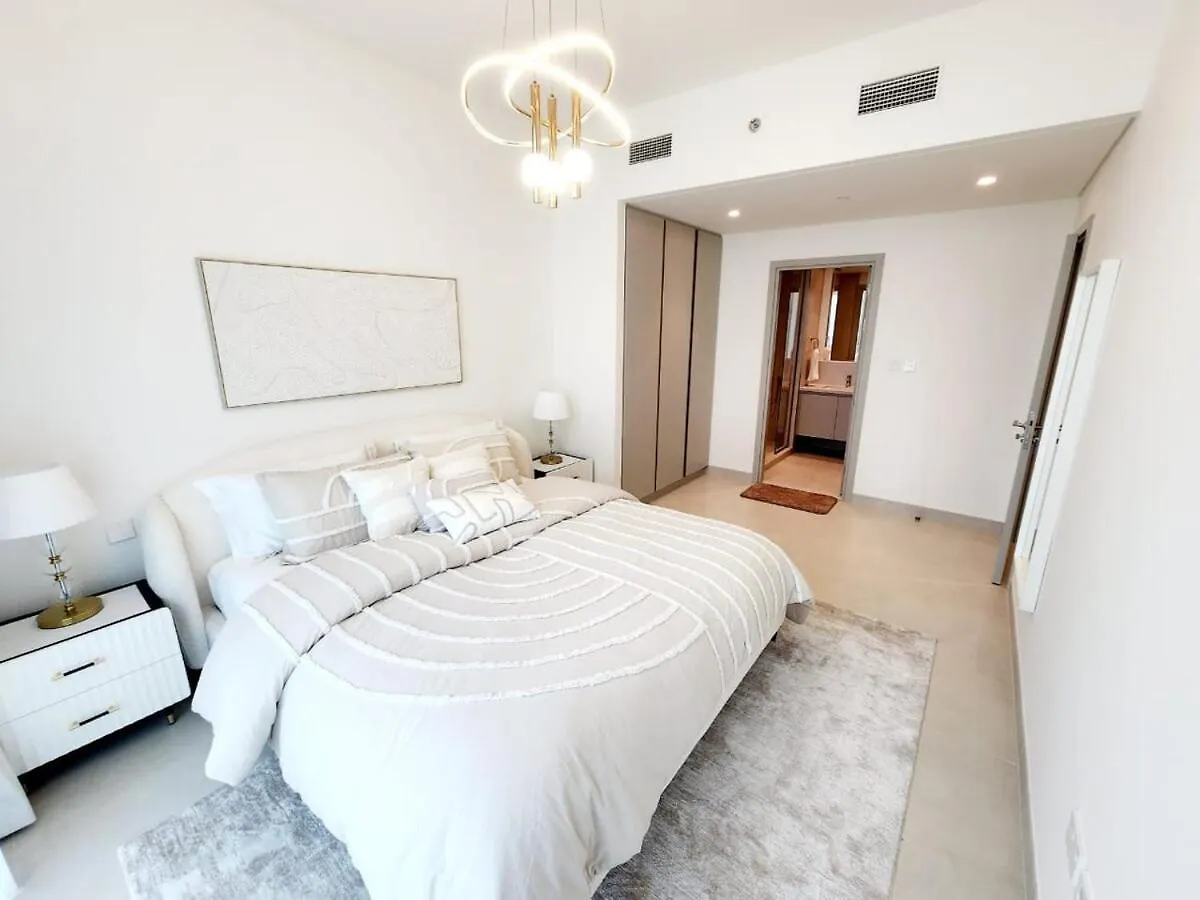 2-Bedrooms Apartment Experience Luxury Living At Creek Palace Dubai 0*,  Emirados Árabes Unidos
